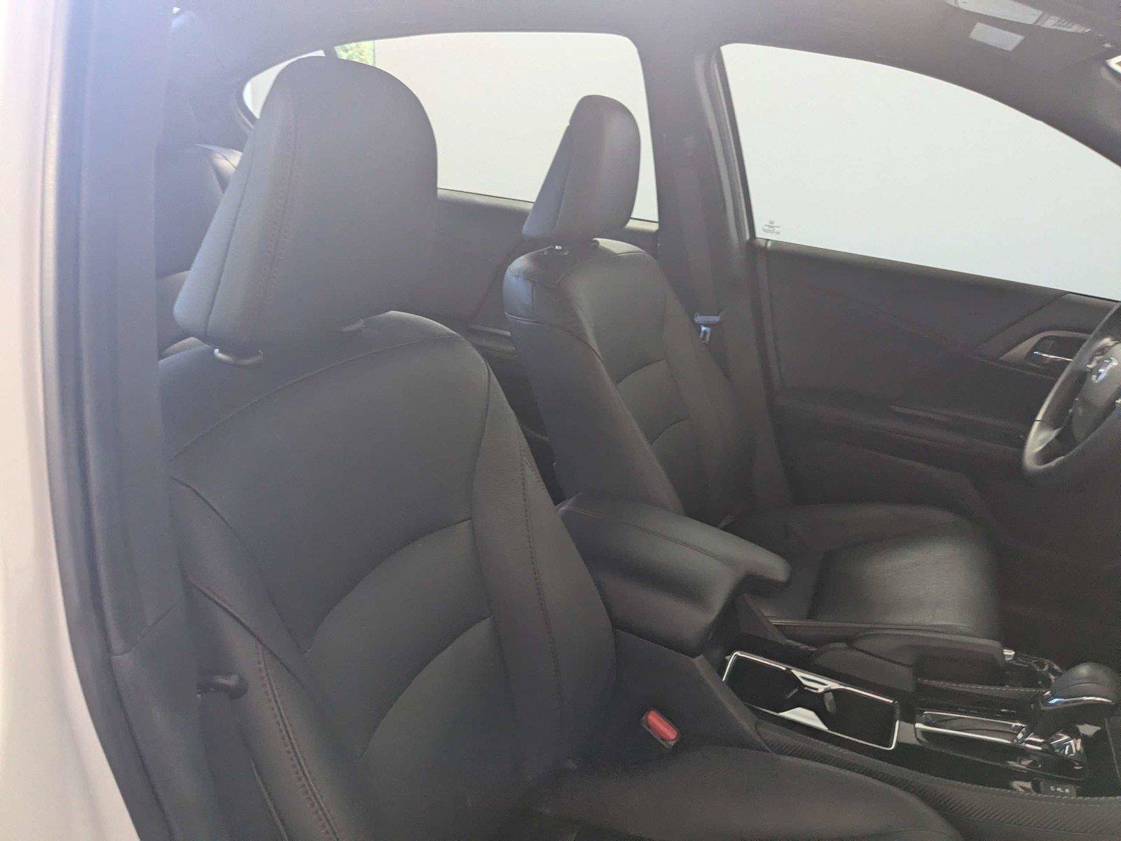 Used 2017 Honda Accord Sport Special Edition image 30