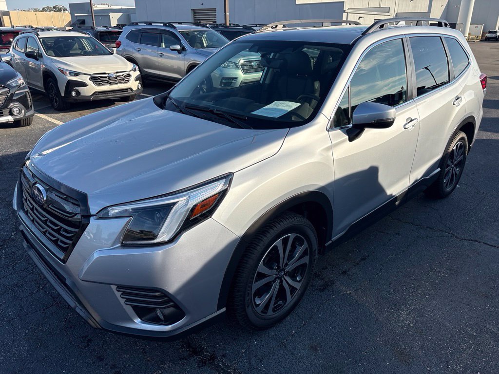 Certified 2023 Subaru Forester Limited AWD/4WD image 5