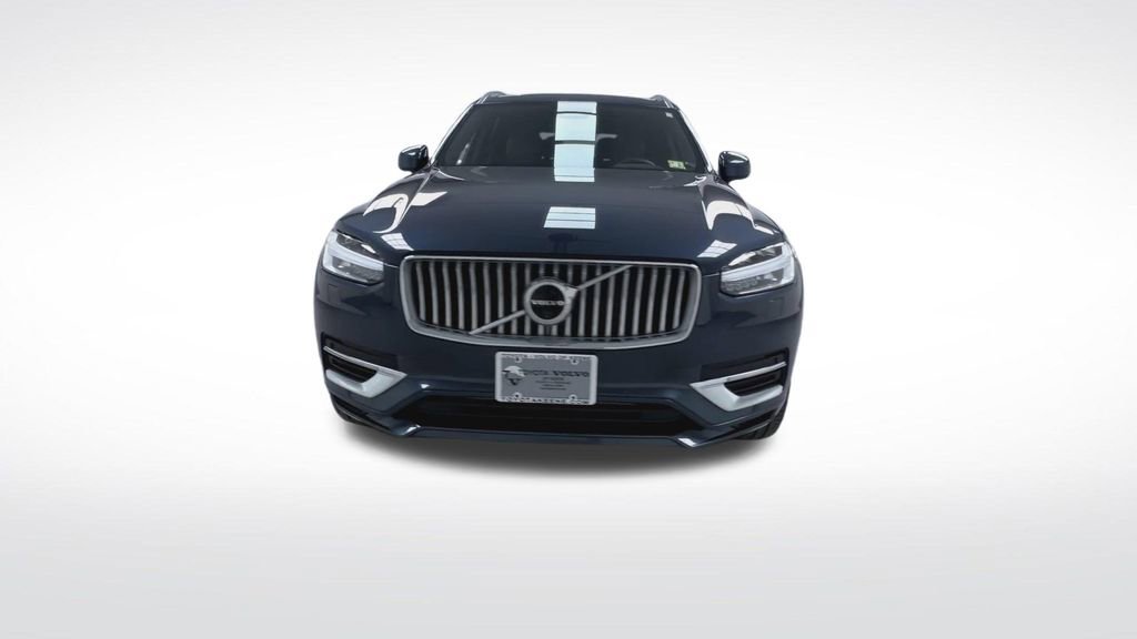 Used 2024 Volvo XC90 T8 Plus w/ Protection Package image 3