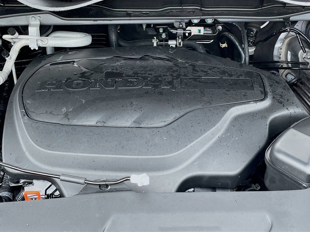 Used 2024 Honda Odyssey Elite image 32