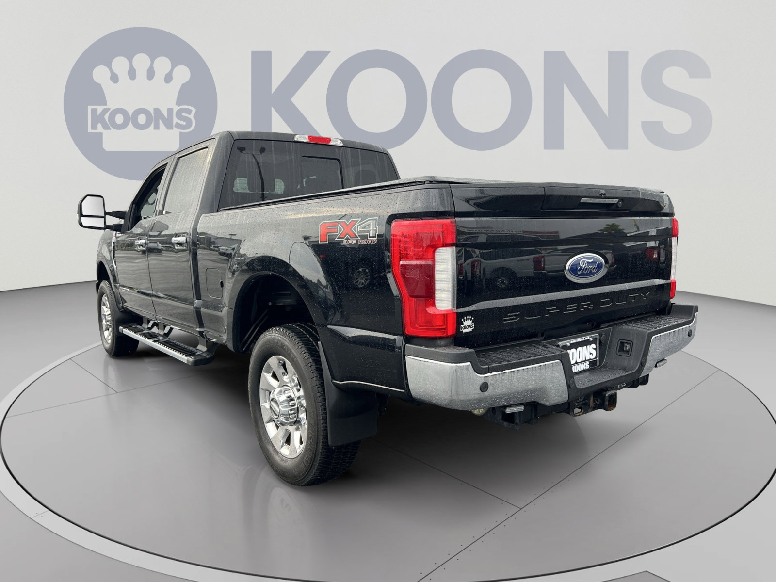 Used 2019 Ford F350 Lariat w/ Lariat Ultimate Package AWD/4WD image 4