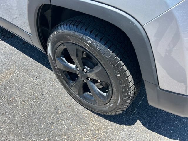 Used 2017 Jeep Cherokee High Altitude AWD/4WD image 20