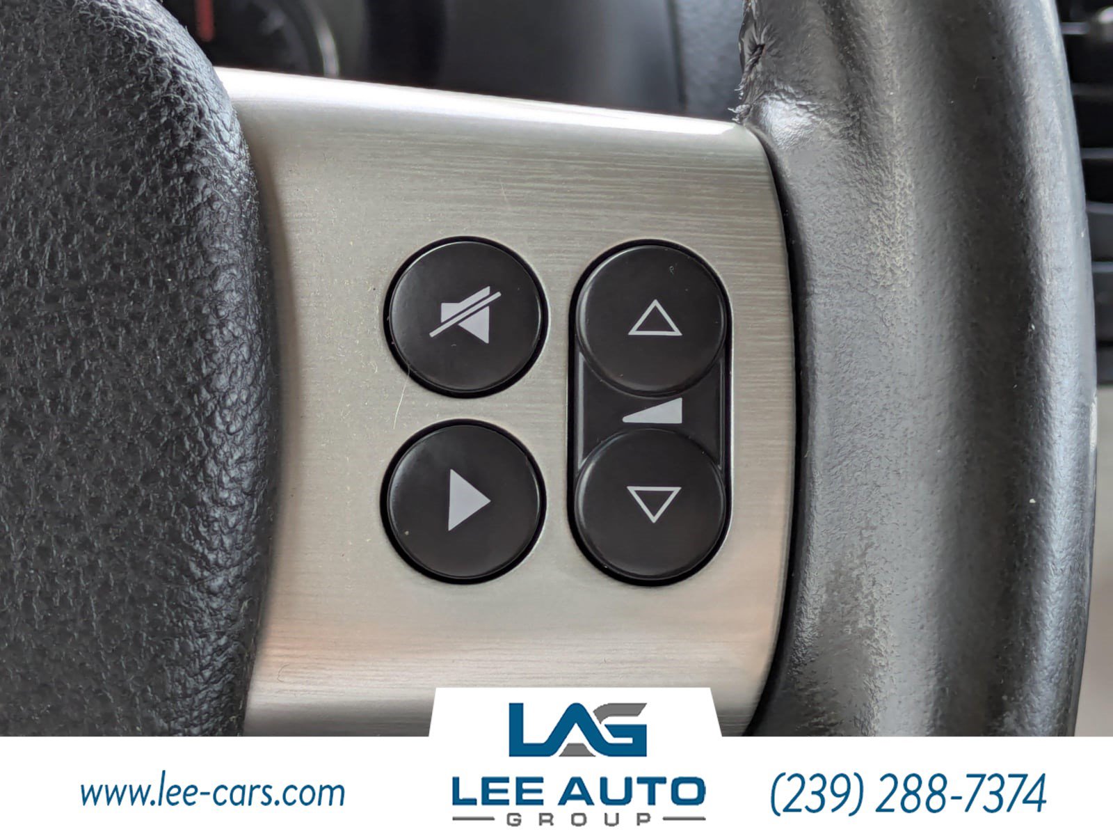 Used 2005 Pontiac Montana SV6 w/ Premium Seating Package AWD/4WD image 23