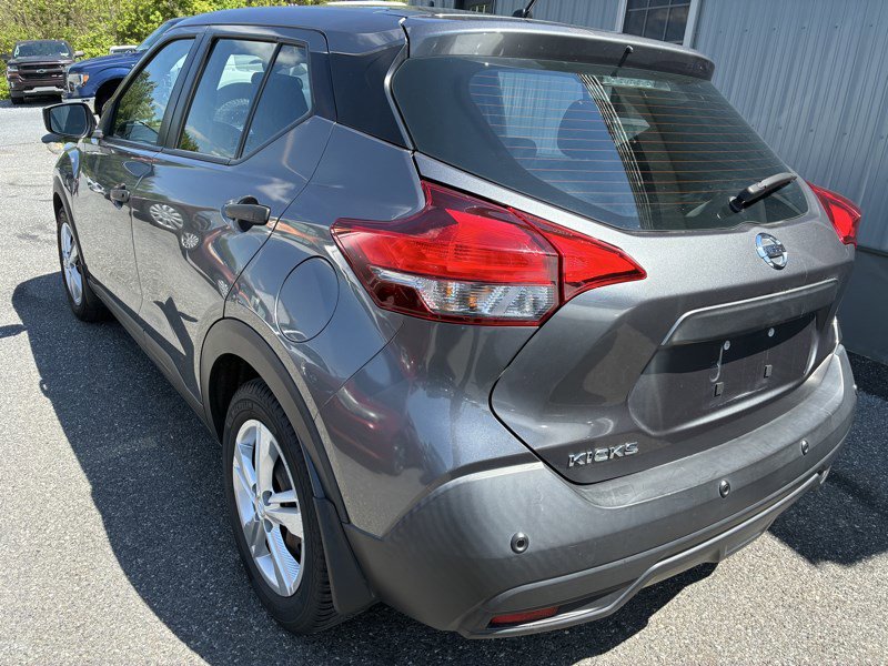 Used 2020 Nissan Kicks S FWD image 6