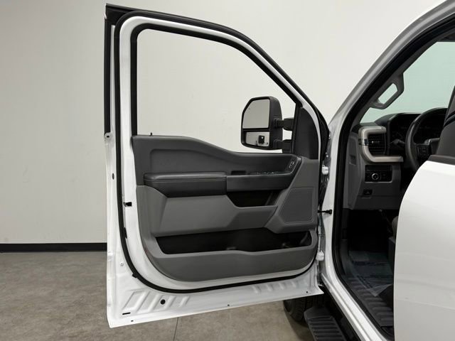 Used 2023 Ford F250 XLT image 13