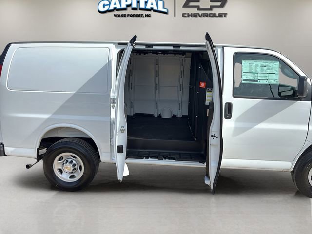 New 2026 Chevrolet Express 2500 w/ Driver Convenience Package RWD image 16