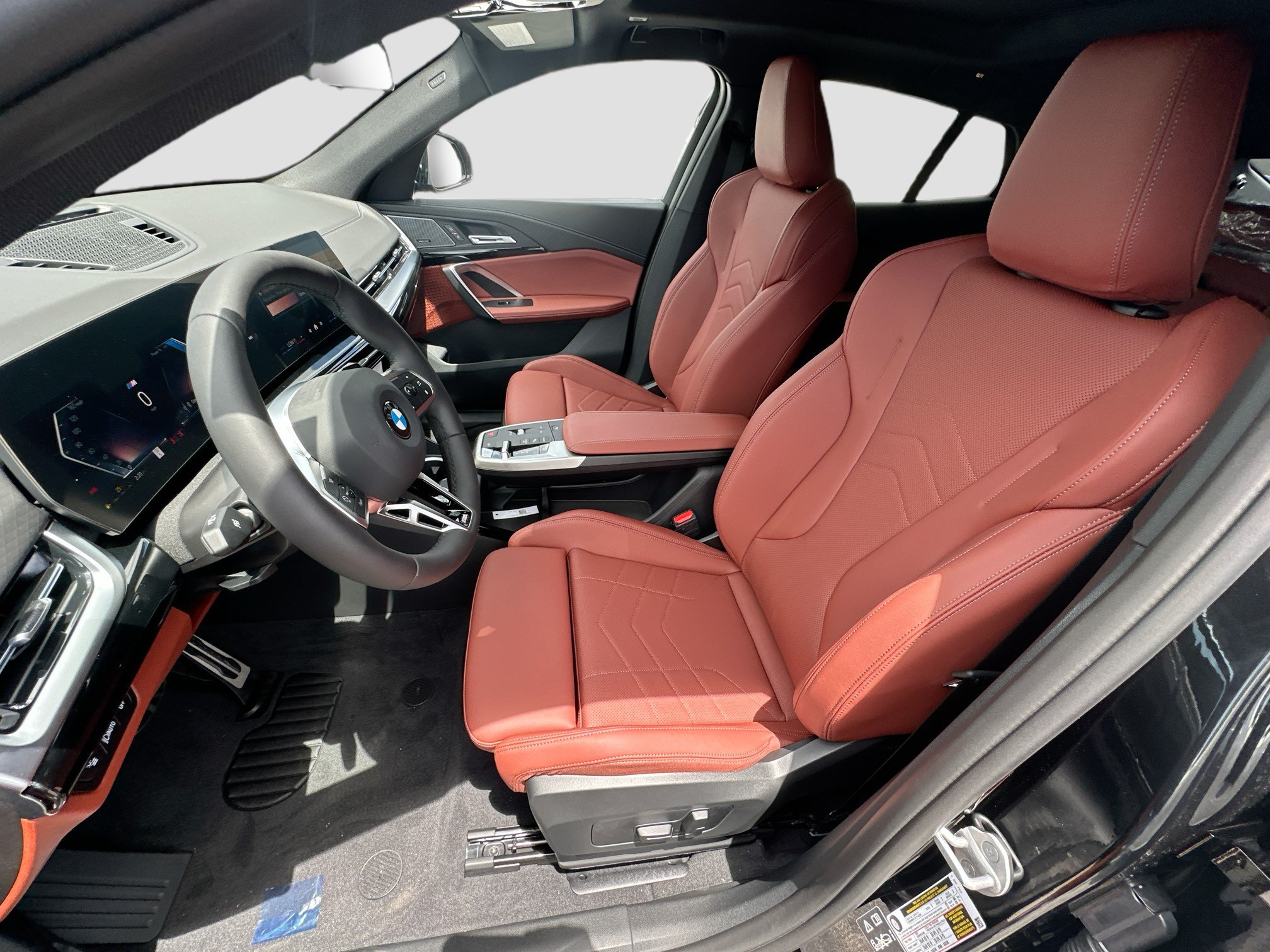 New 2026 BMW X2 xDrive28i AWD/4WD image 15