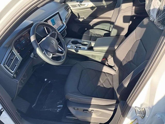 New 2026 Volkswagen Atlas Cross Sport SE image 9
