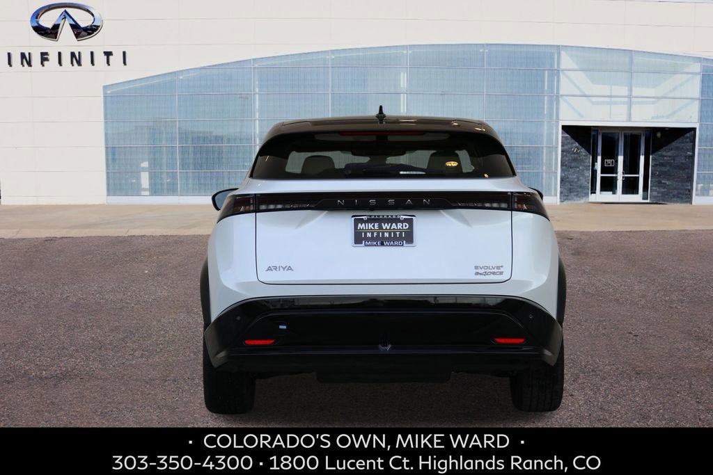 Used 2023 Nissan Ariya AWD image 4