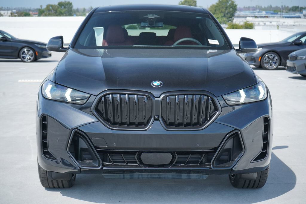 New 2026 BMW X6 xDrive40i w/ Premium Package image 2