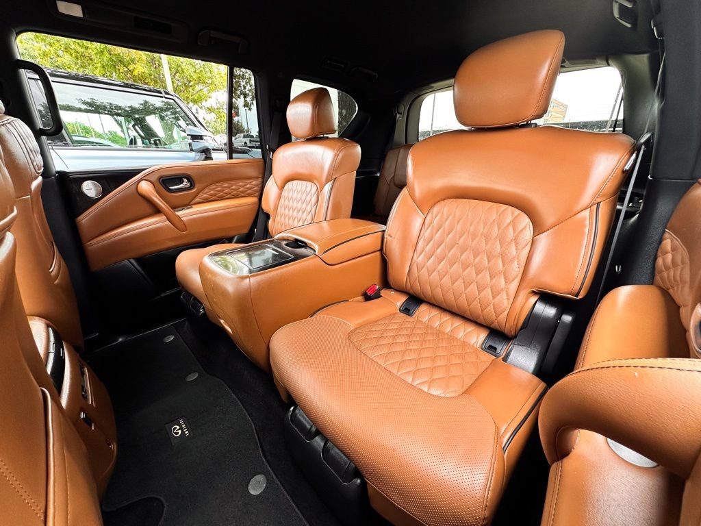 Used 2024 INFINITI QX80 Sensory w/ All-Season Package RWD image 24