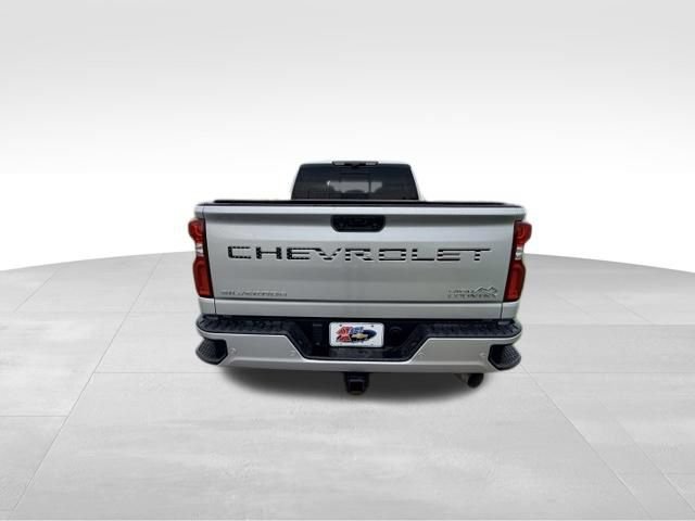 Used 2022 Chevrolet Silverado 2500 High Country w/ Z71 Off-Road Package AWD/4WD image 5
