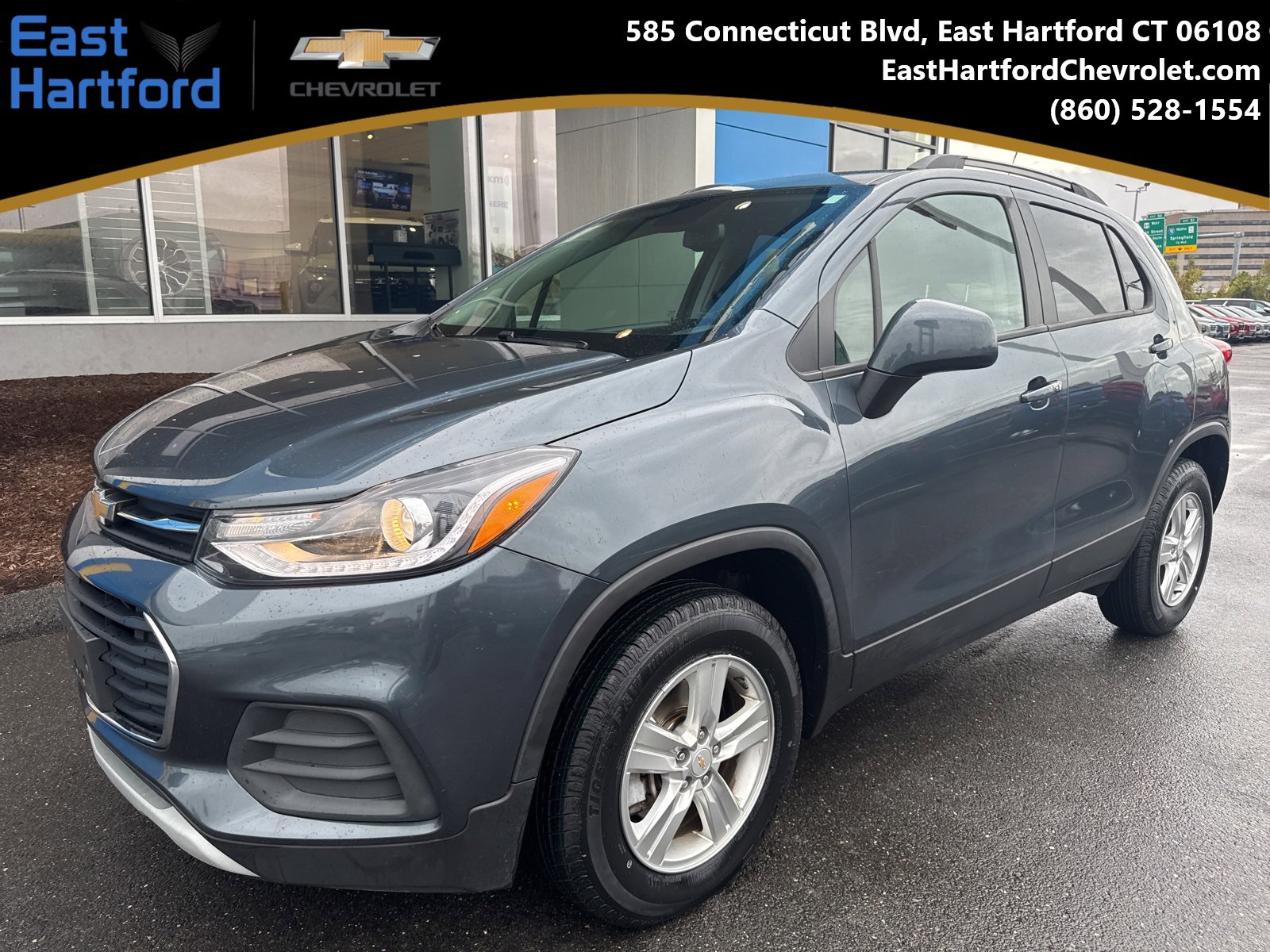 Used 2022 Chevrolet Trax LT w/ LT Convenience Package image 1