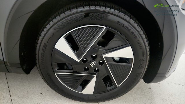 Used 2025 Hyundai Ioniq 5 SEL RWD image 83