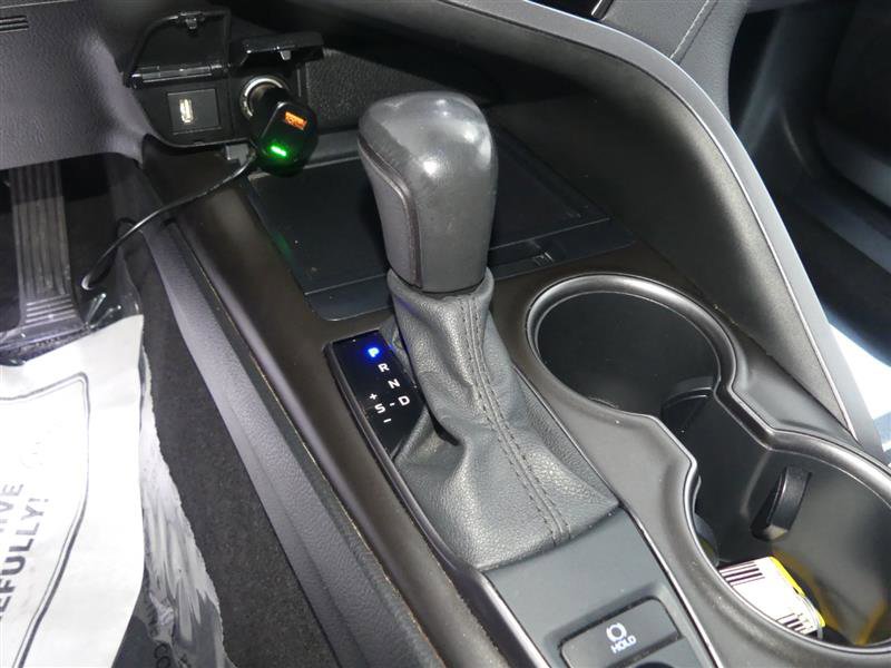 Used 2021 Toyota Camry SE w/ Cold Weather Package image 38