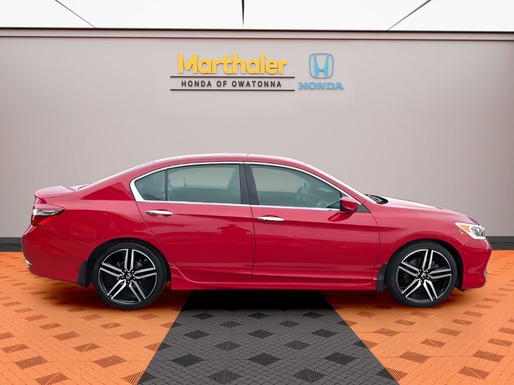 Used 2016 Honda Accord Sport image 5