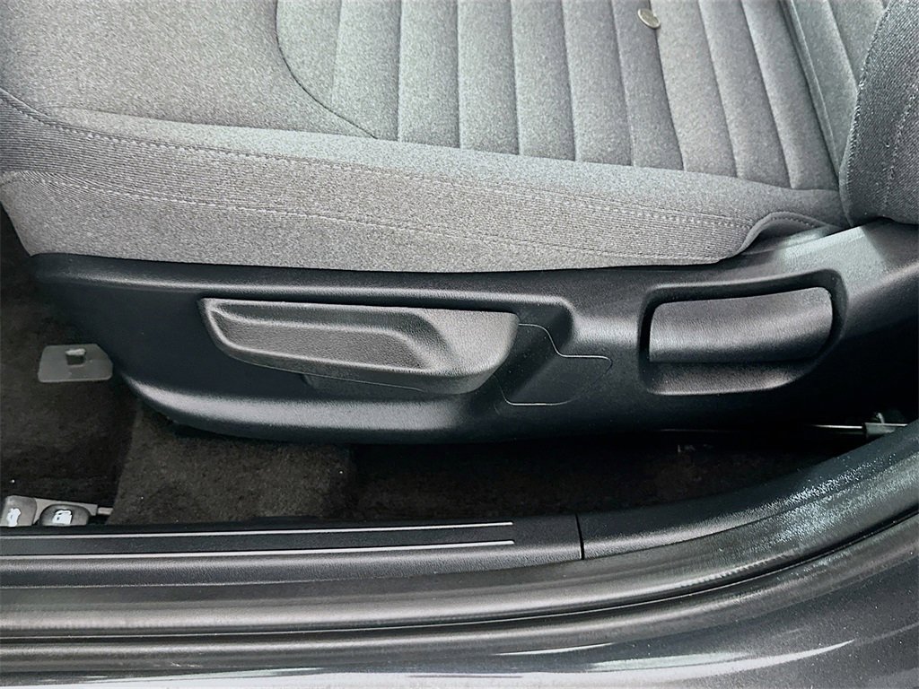 Used 2025 Kia K4 EX image 18