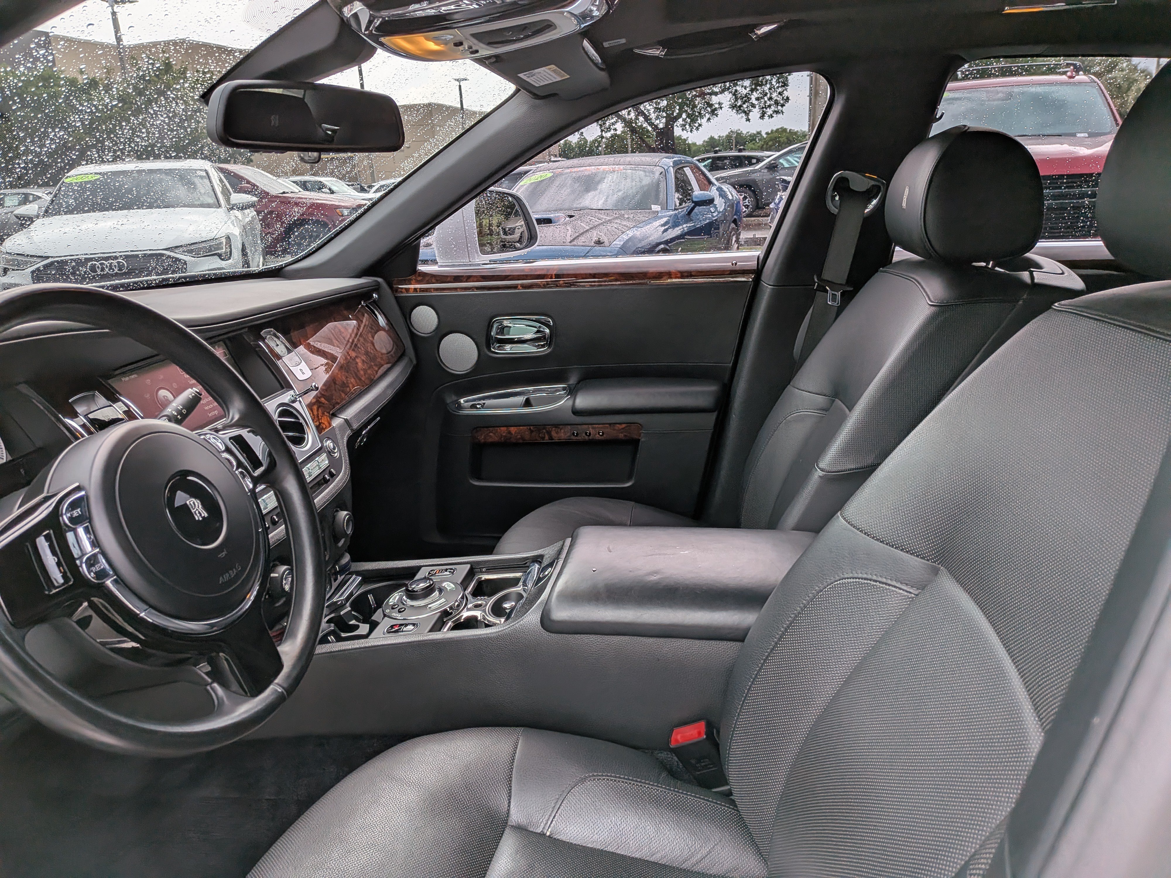 Used 2013 Rolls-Royce Ghost RWD image 15
