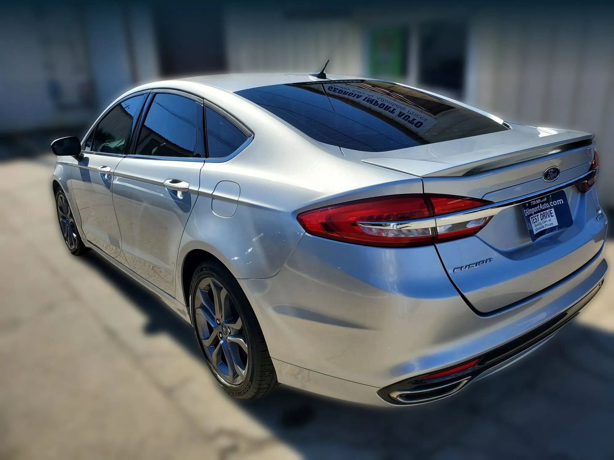 Used 2017 Ford Fusion SE w/ Equipment Group 201A image 8