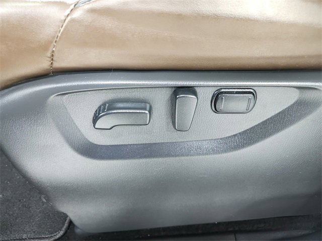 Used 2022 Nissan Armada Platinum w/ Captain's Chairs Package image 20