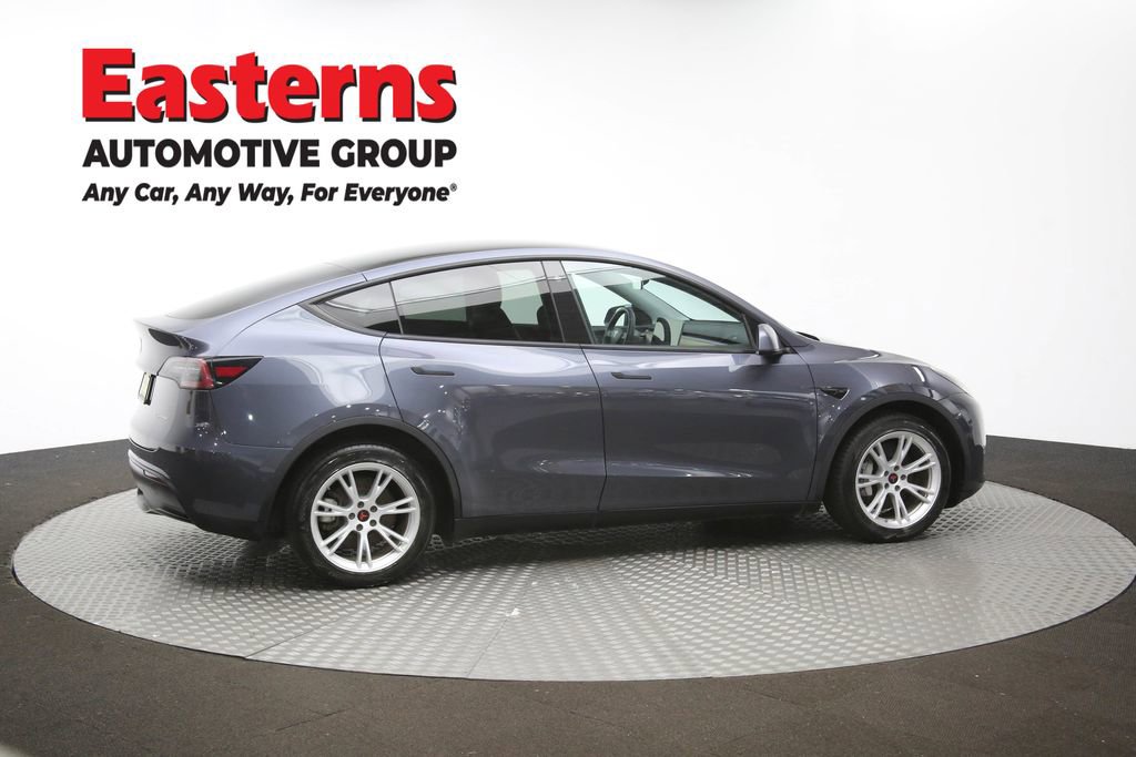 Used 2022 Tesla Model Y Long Range image 41