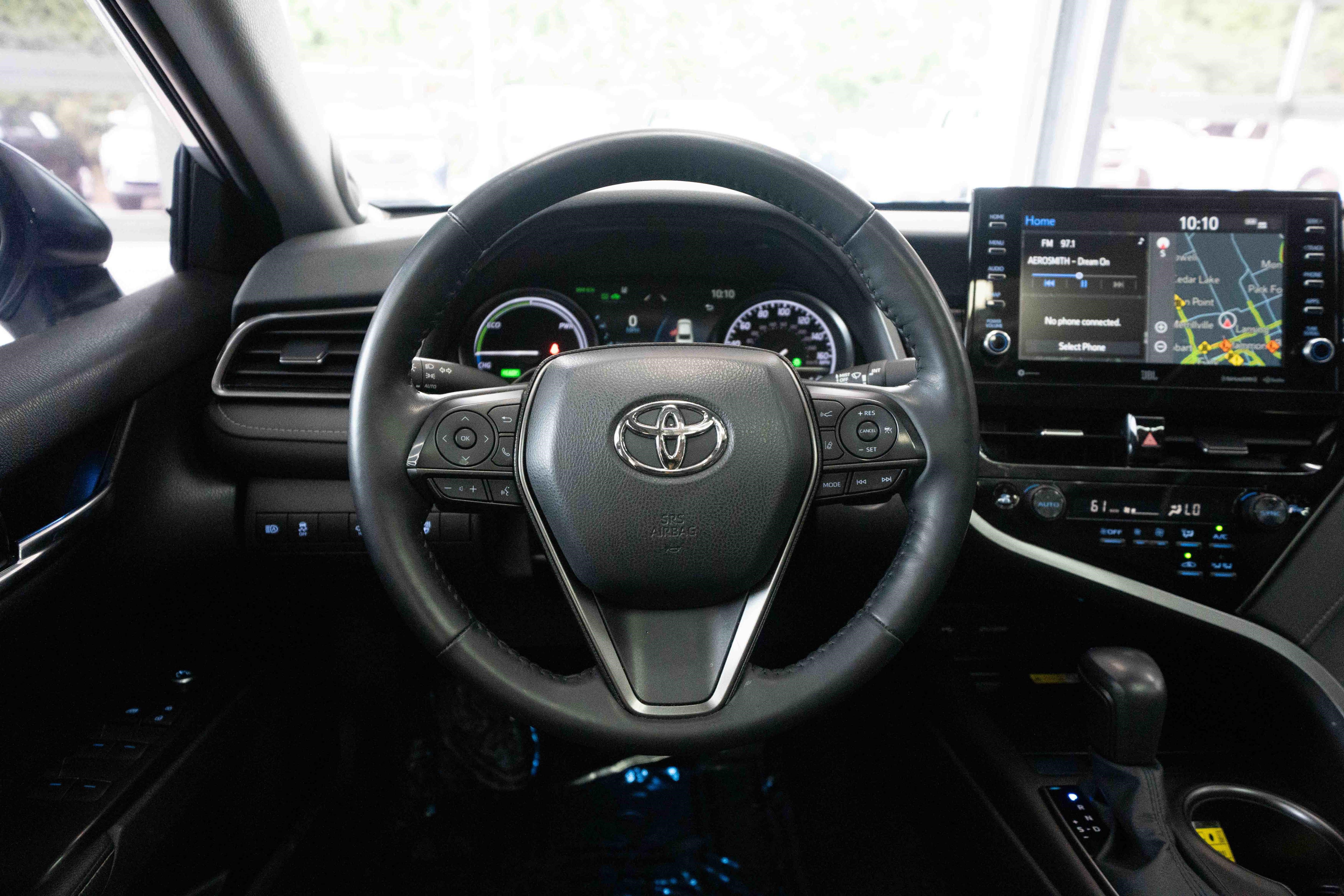 Certified 2022 Toyota Camry XSE w/ Navigation Upgrade Package FWD image 22