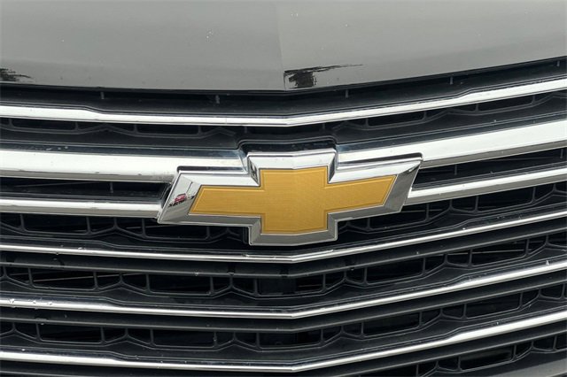 Used 2023 Chevrolet Traverse LT image 38