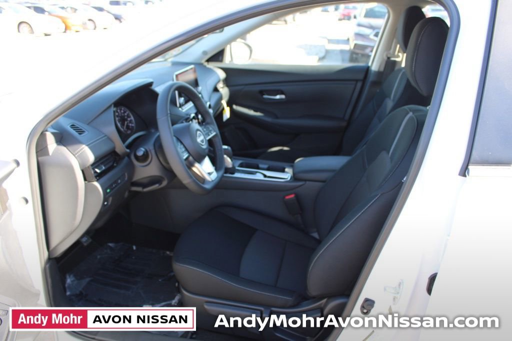 New 2025 Nissan Sentra SV w/ All-Weather Package image 8