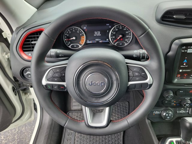 Used 2023 Jeep Renegade Trailhawk AWD/4WD image 24