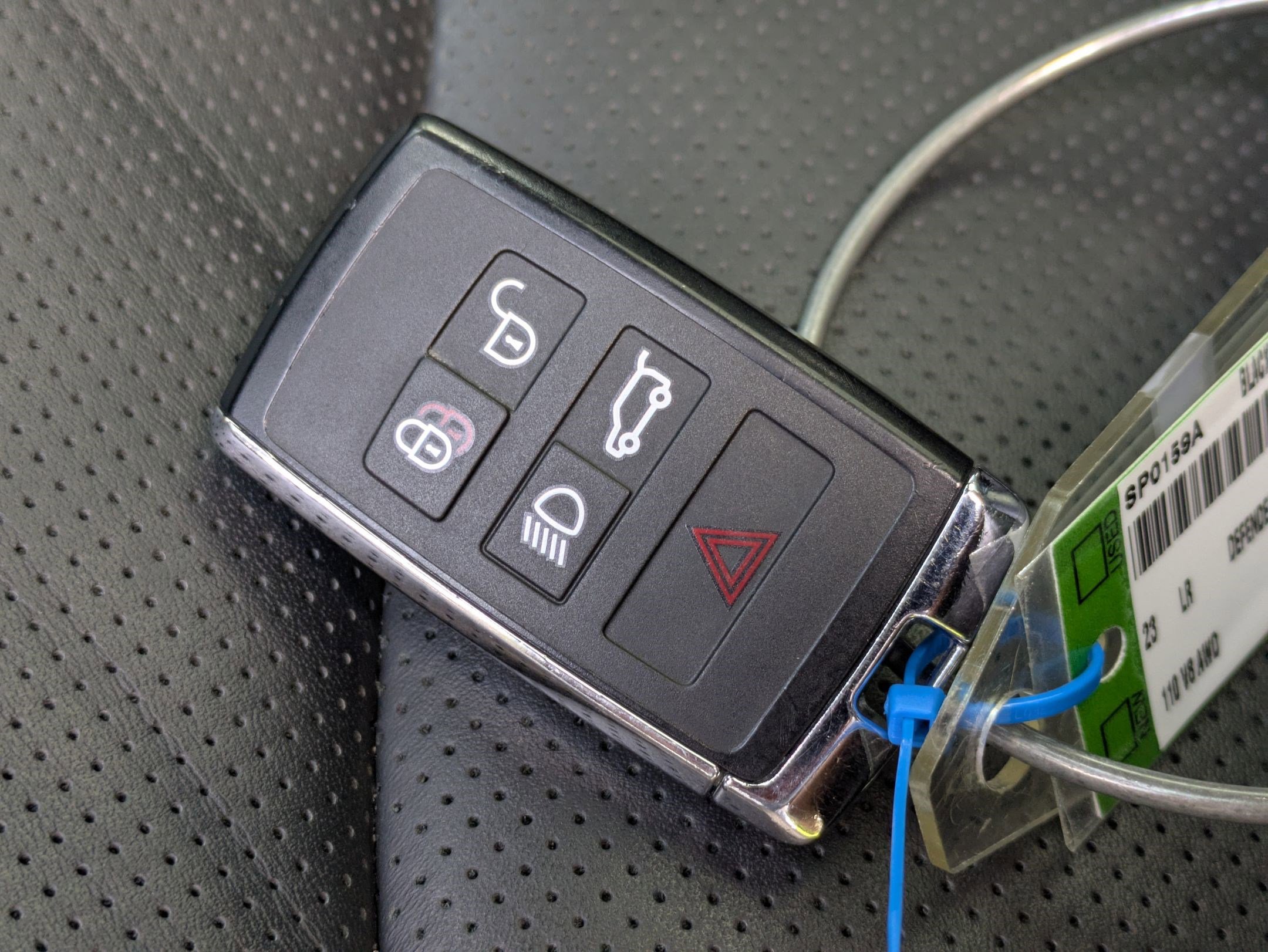 Used 2023 Land Rover Defender 110 V8 image 41