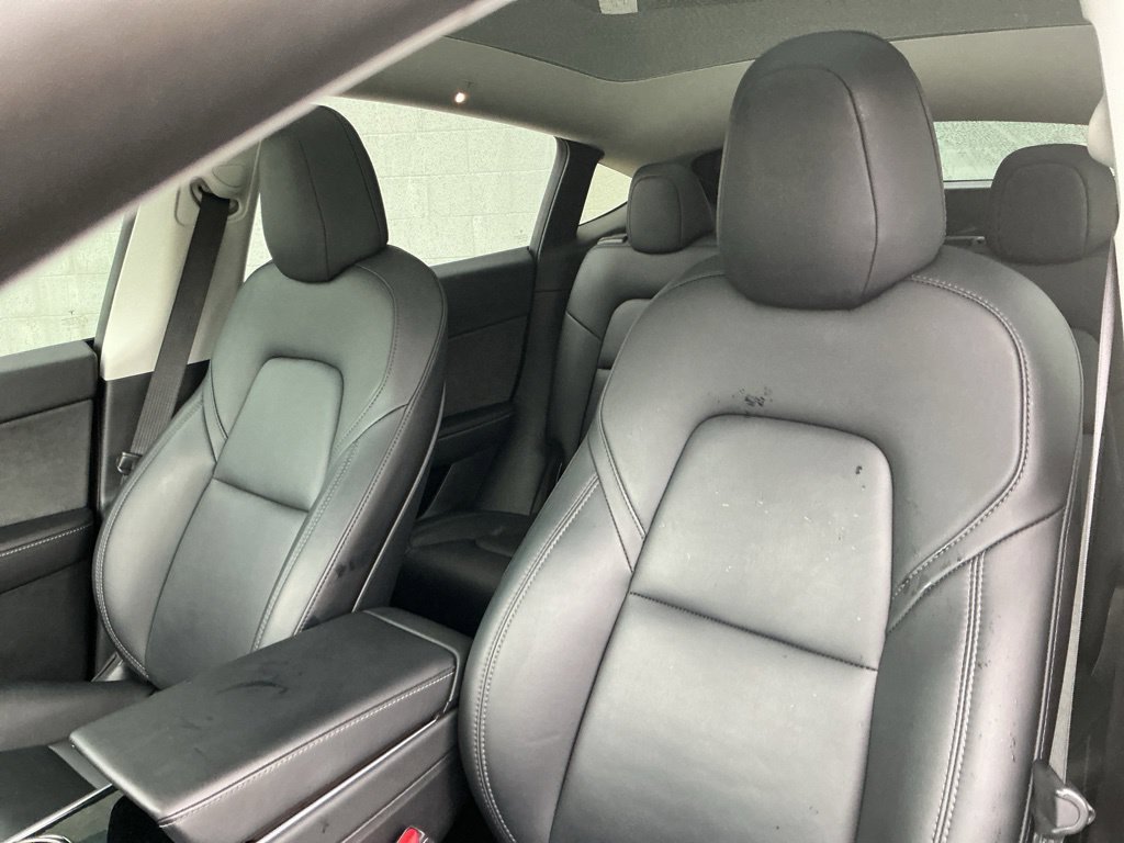 Used 2021 Tesla Model Y Long Range AWD/4WD image 17