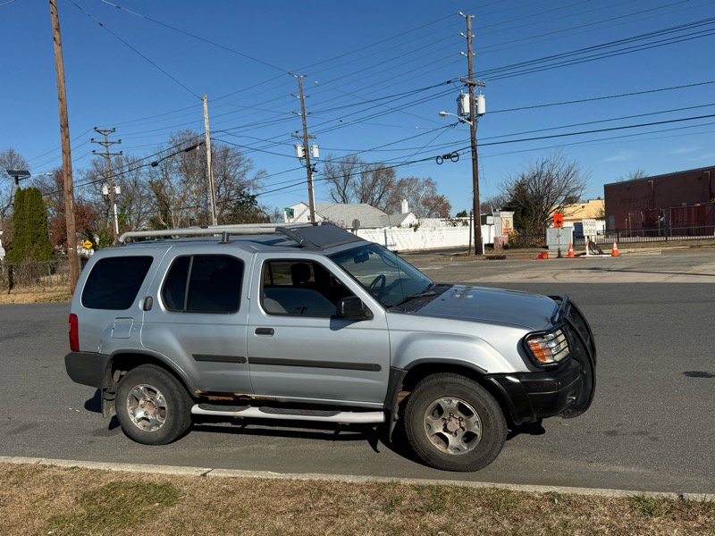 Used 2001 Nissan Xterra XE image 5