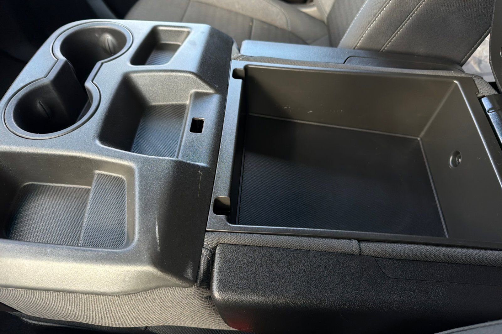 Used 2021 GMC Sierra 1500 Elevation image 30