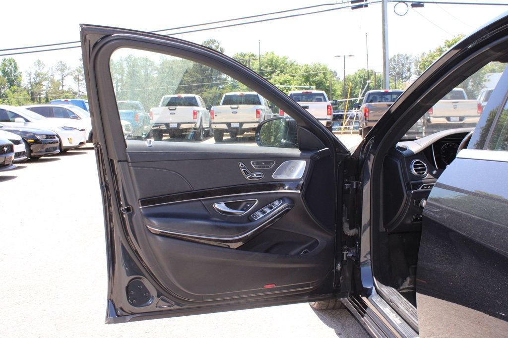 Used 2016 Mercedes-Benz S 550 Sedan image 12