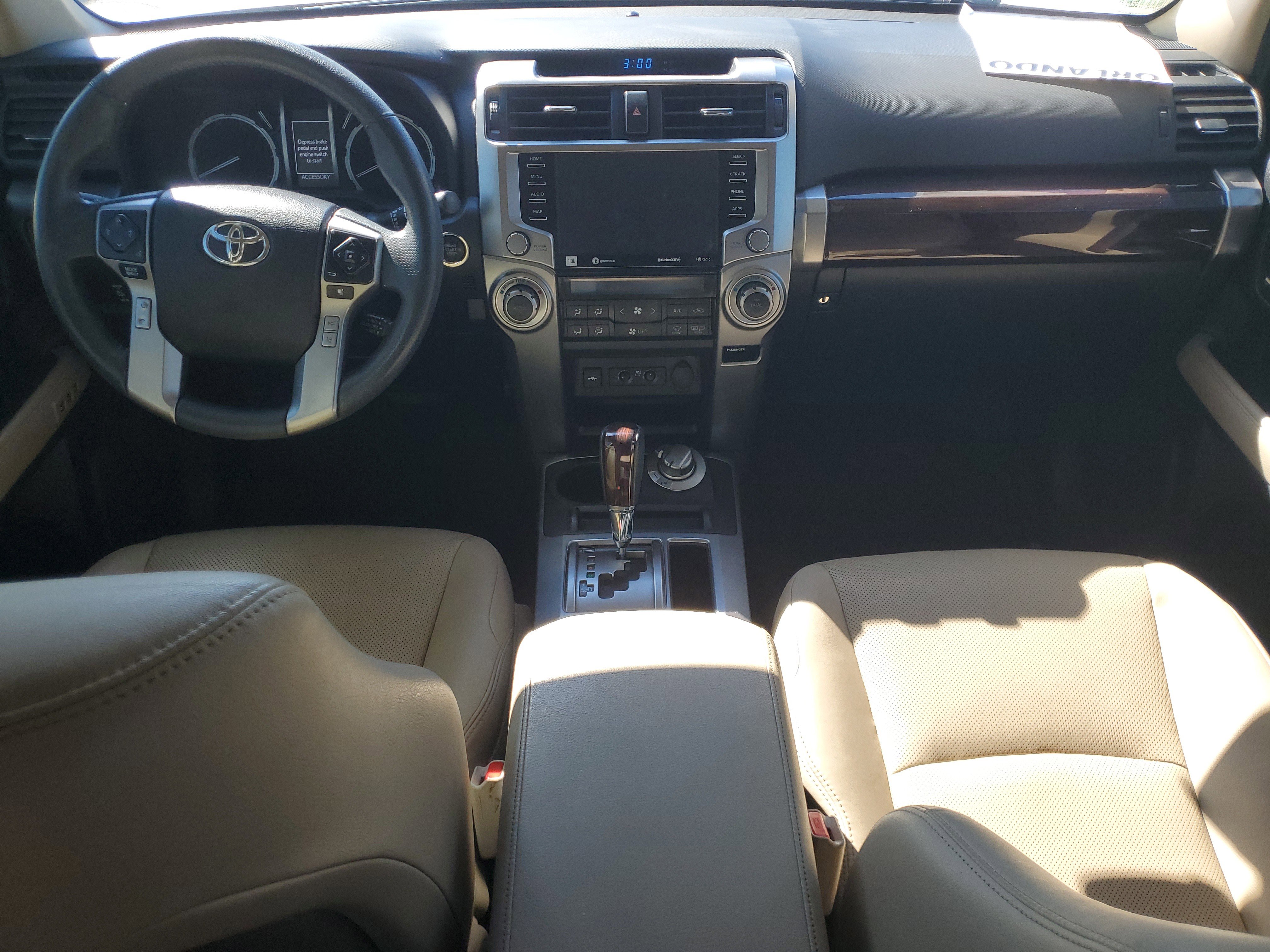 Used 2020 Toyota 4Runner 4WD image 16