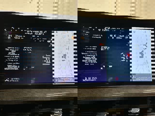 Used 2023 Kia Telluride SX Prestige image 11