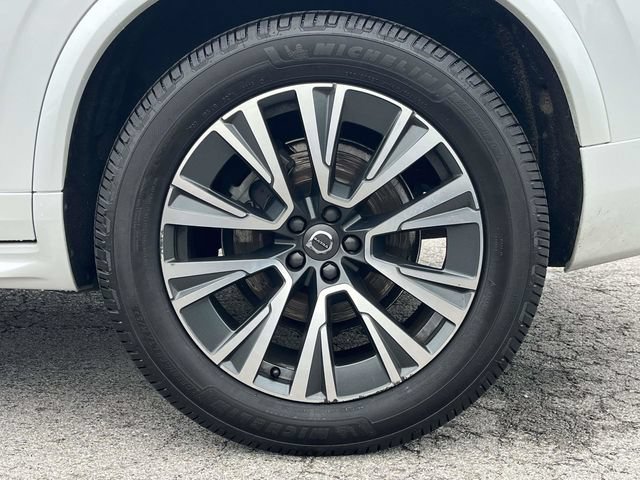 Used 2020 Volvo XC90 T6 Momentum w/ Protection Package Premier AWD/4WD image 11