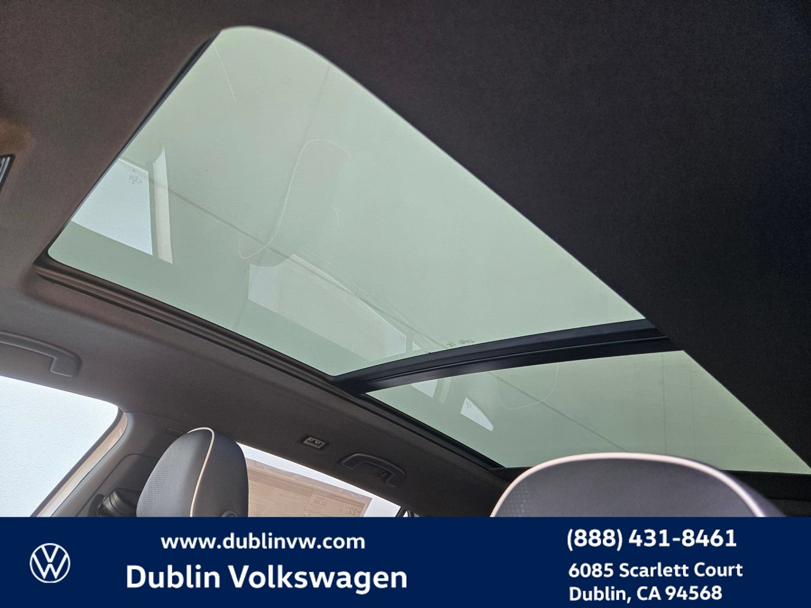 New 2026 Volkswagen Atlas Cross Sport SEL Premium R-Line AWD/4WD image 14