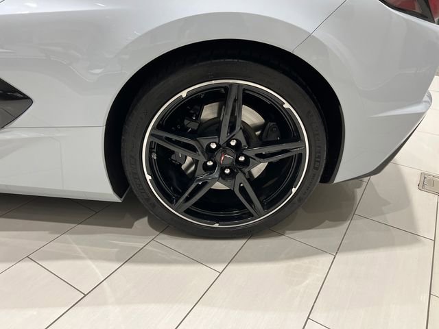 Used 2023 Chevrolet Corvette Stingray Premium Cpe w/ Z51 Performance Package image 19