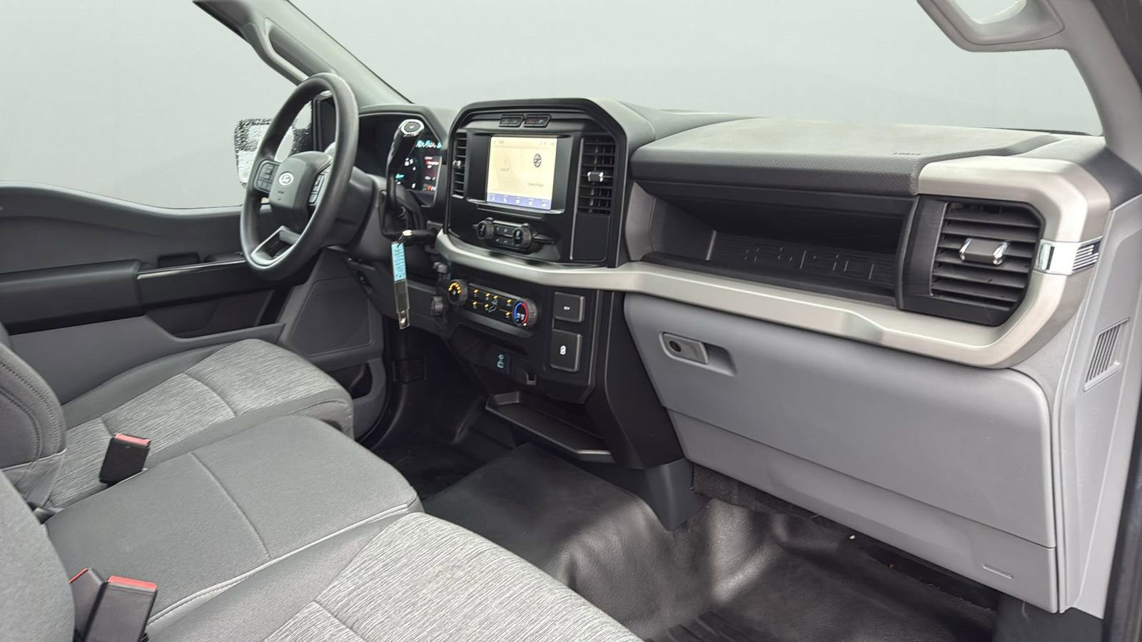 Used 2023 Ford F150 XL w/ Max Trailer Tow Package image 26