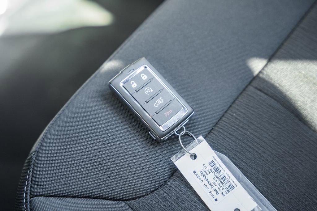 New 2025 Jeep Grand Cherokee Laredo X w/ Luxury Tech Group I image 41