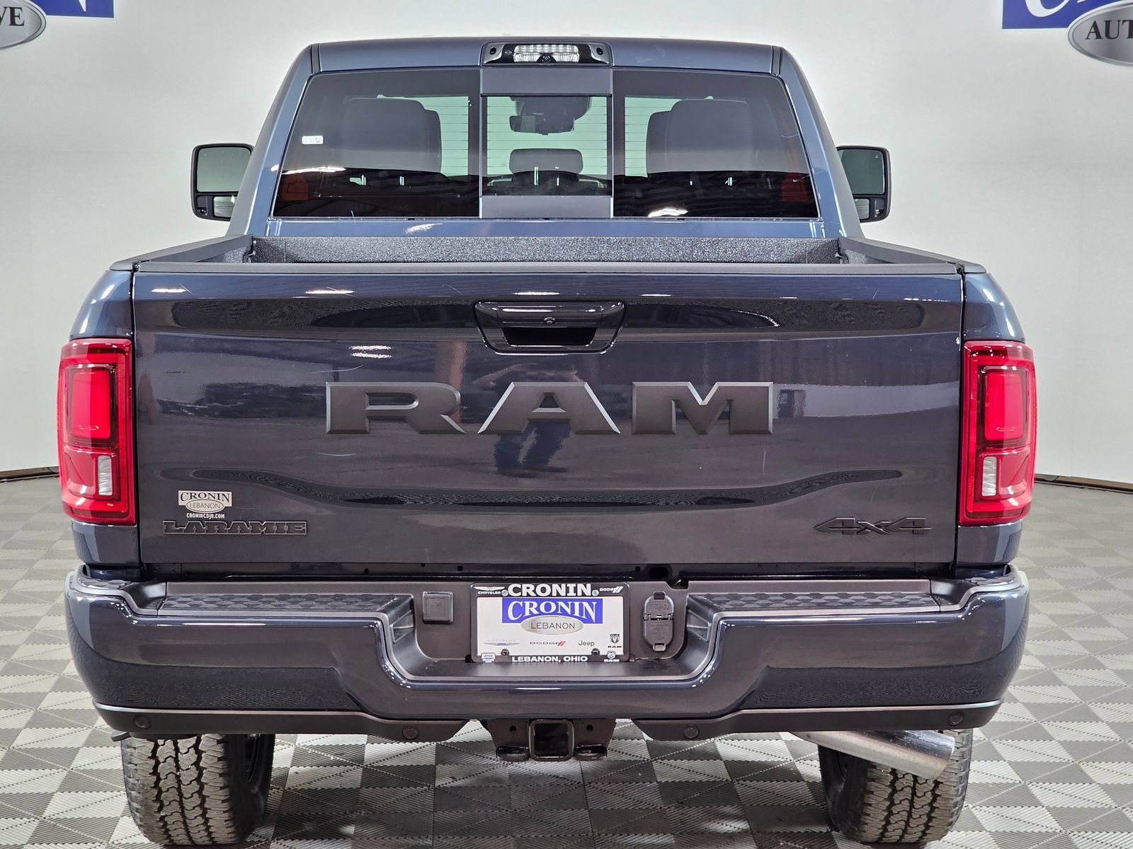 New 2026 RAM 2500 Laramie AWD/4WD image 33