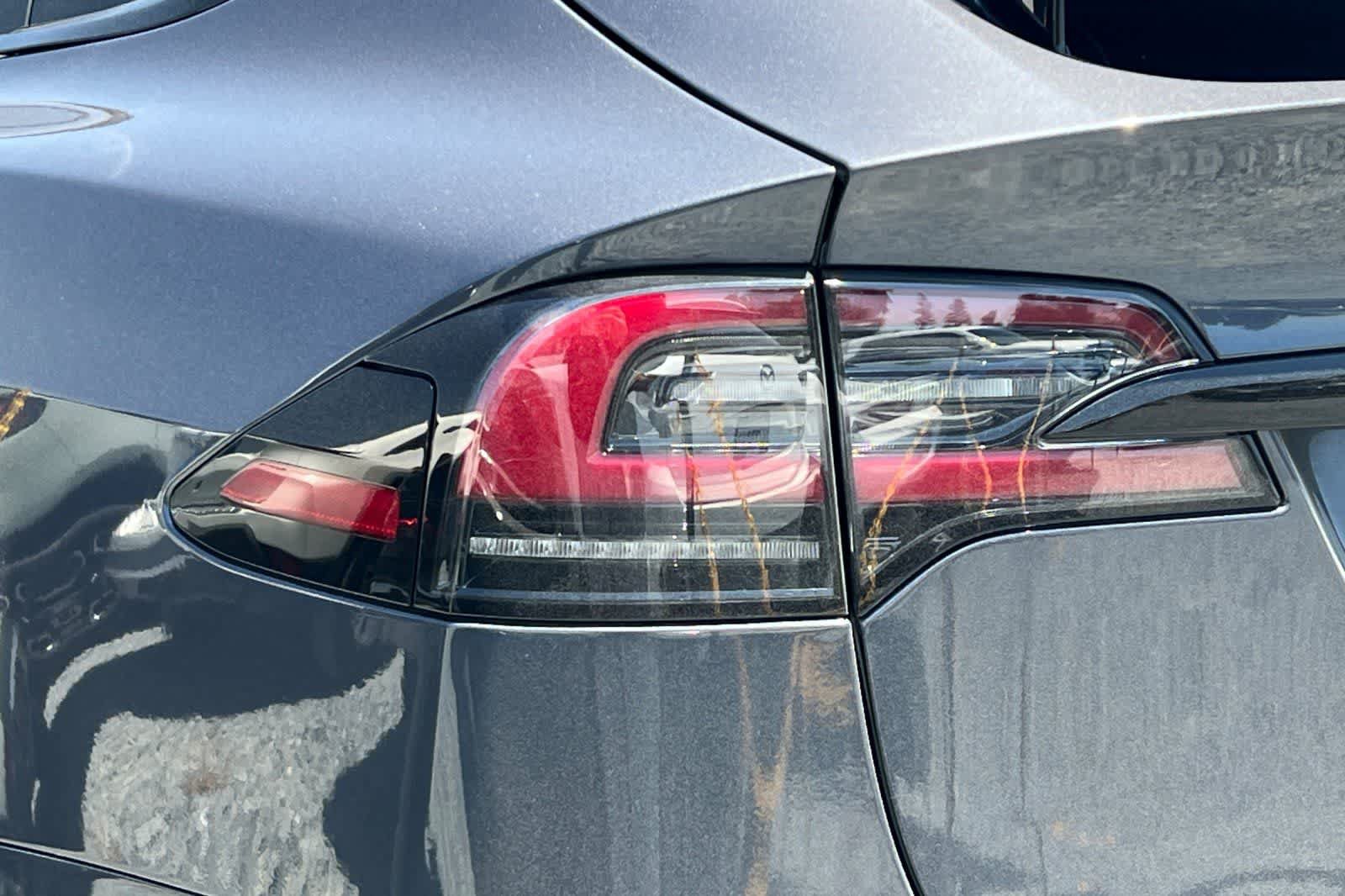 Used 2022 Tesla Model X Plaid AWD/4WD image 34