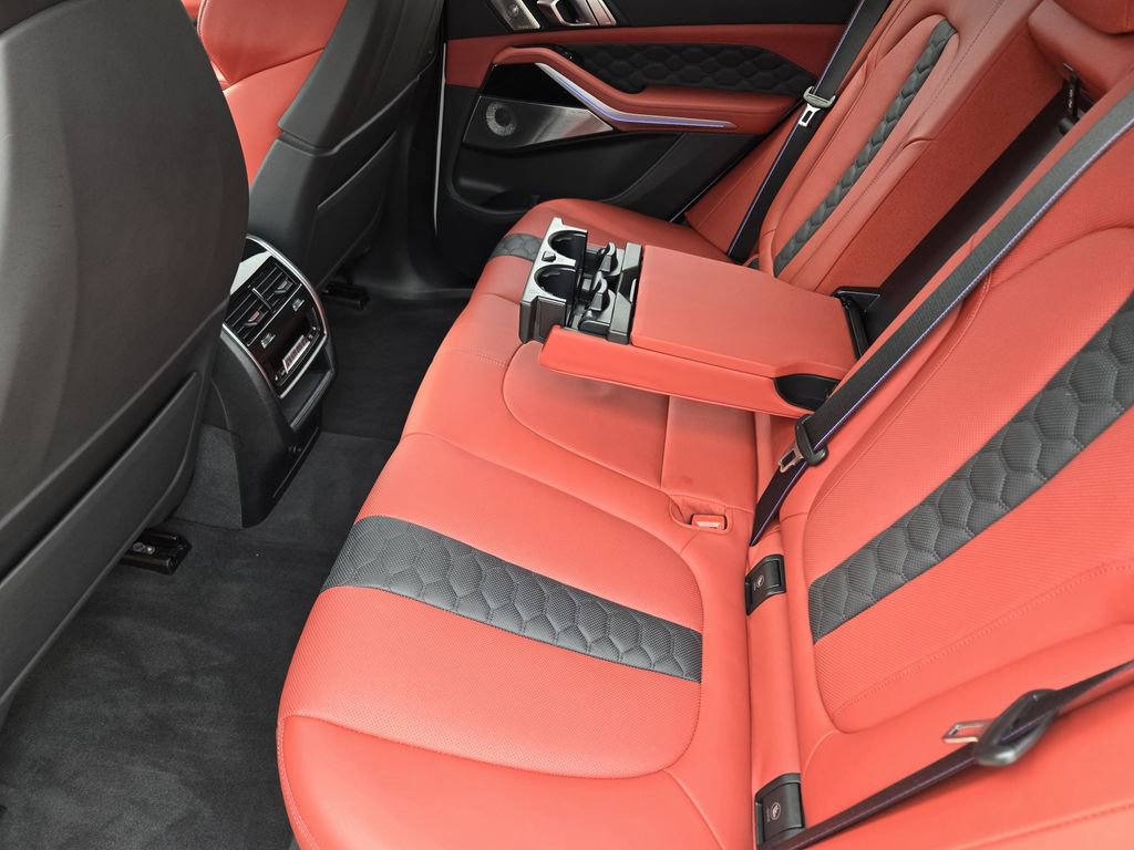 Used 2023 BMW X5 M w/ Competition Package image 40