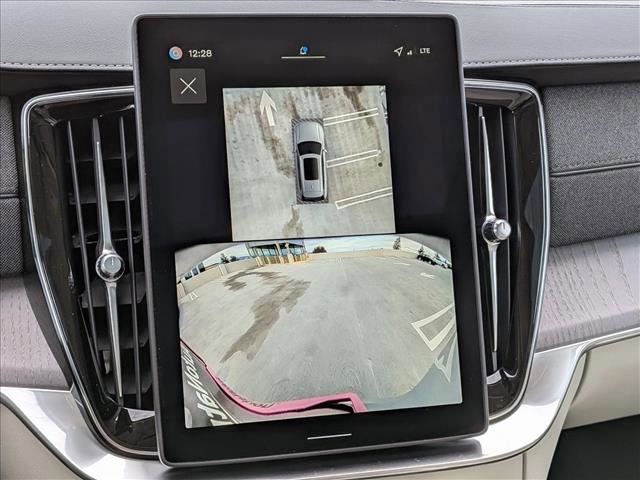 New 2026 Volvo XC90 T8 Ultra w/ Protection Package Premier image 15