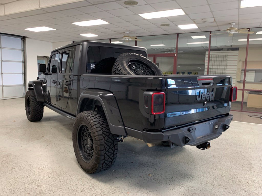 Certified 2023 Jeep Gladiator Sport AWD/4WD image 6
