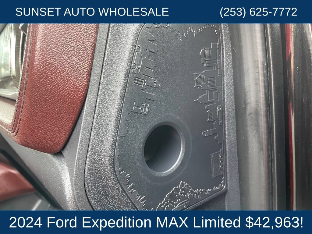 Used 2024 Ford Expedition Max Limited AWD/4WD image 38