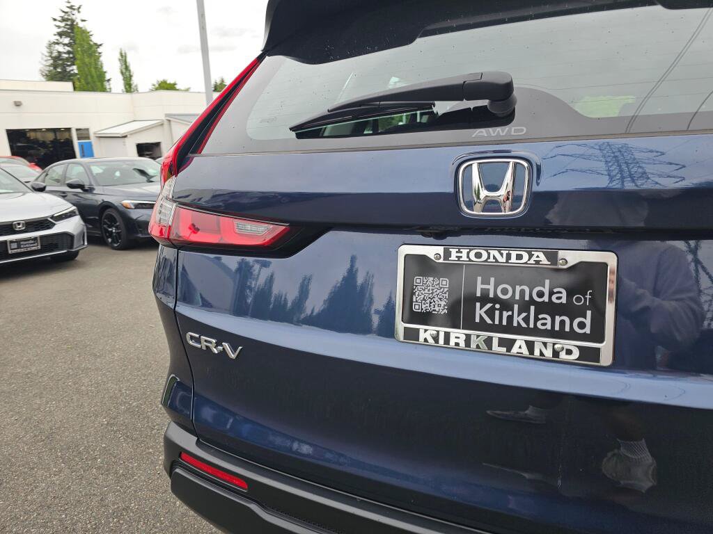 Used 2023 Honda CR-V LX image 15