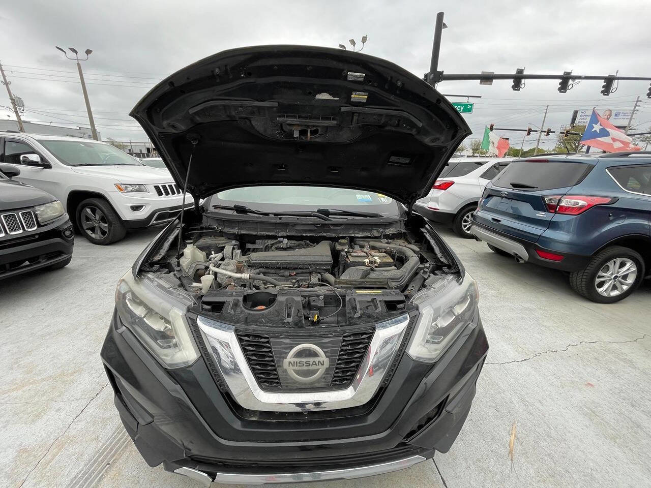 Used 2017 Nissan Rogue SL w/ SL Premium Package image 18