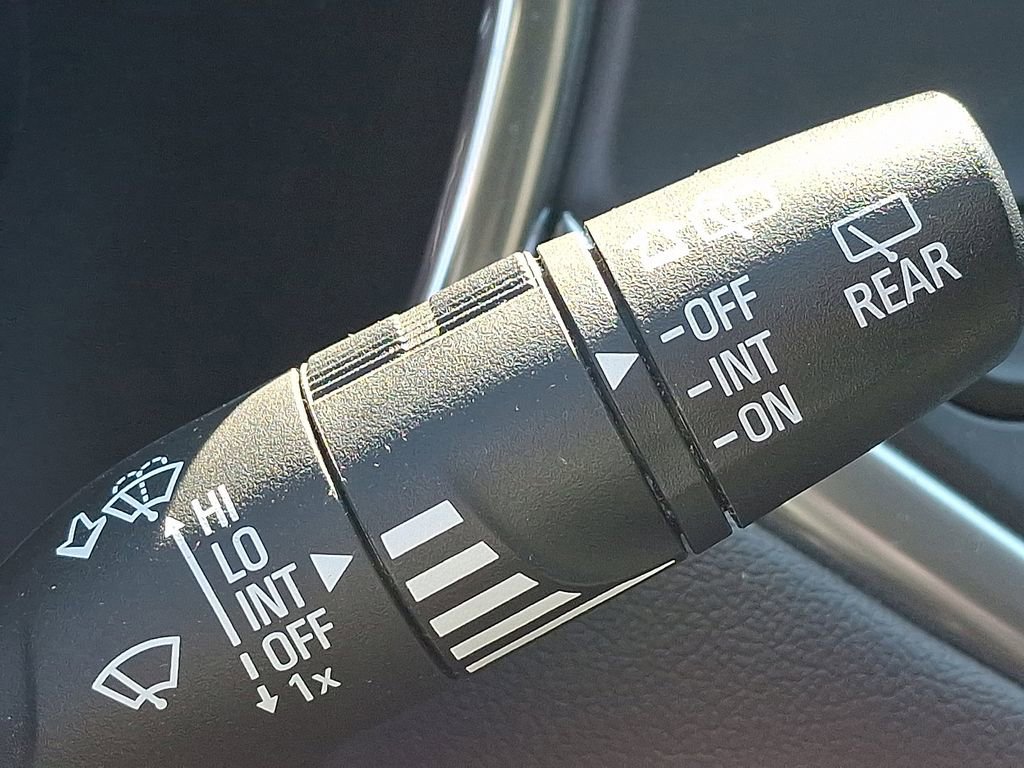 Used 2020 Chevrolet Blazer LT image 26